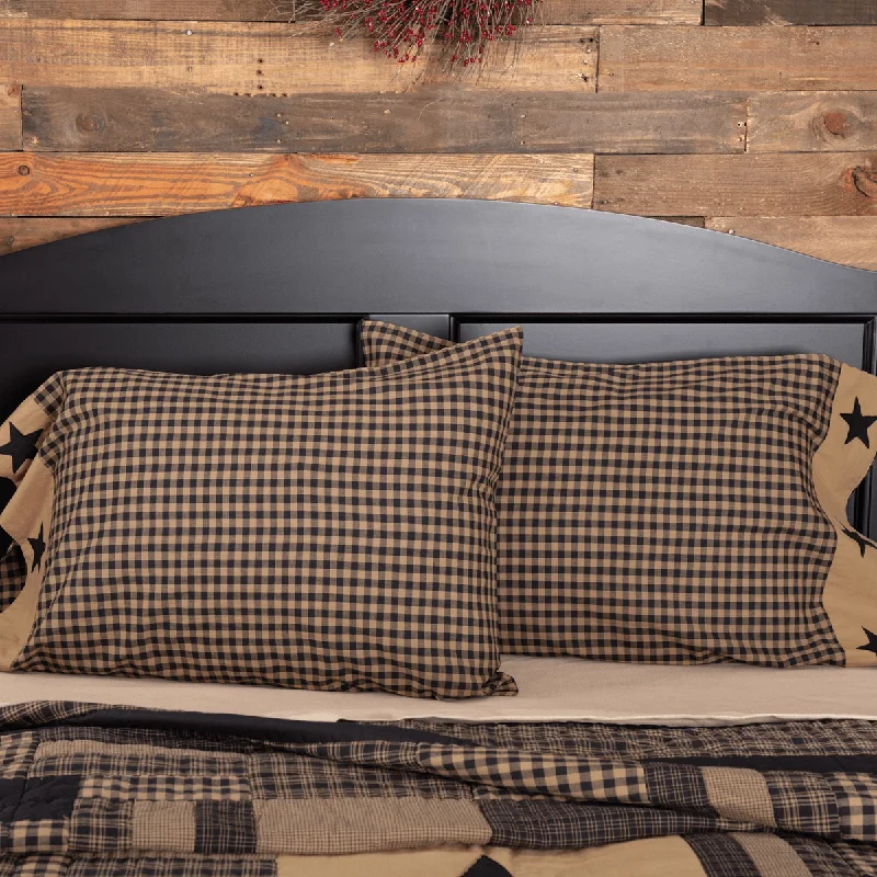 Black Check Star Pillow Case Set