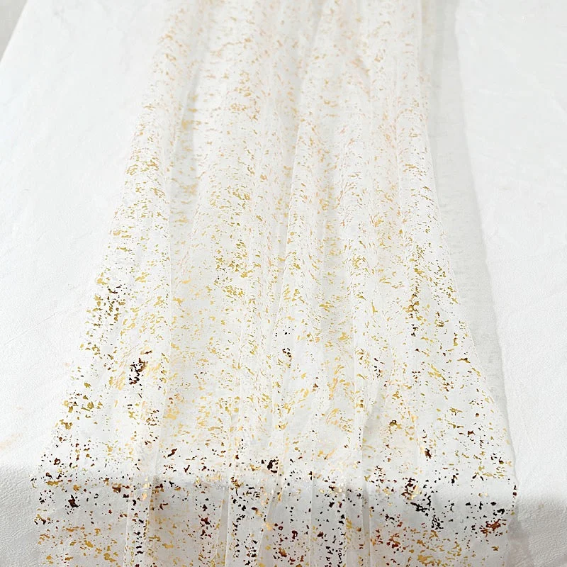 10 ft Metallic Glitter Sheer Chiffon Table Runner - White and Gold